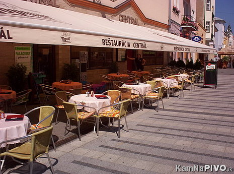 novorekonstruovana restaurácia Central