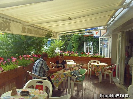 Terasa v reštaurácii U smädného mnícha Terasa v reštaurácii U smädného mnícha