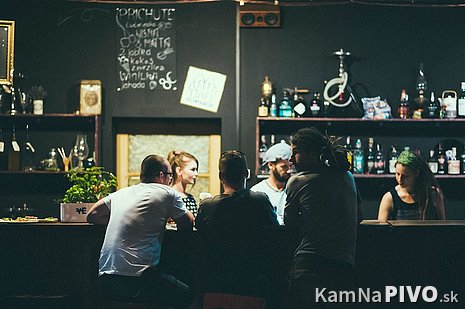 Vnútorný bar po rekonštrukcii (2017)