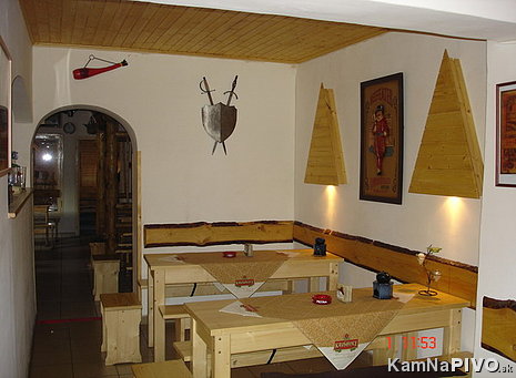 4x stol pre 6 osob 4x stol pre 6 osob