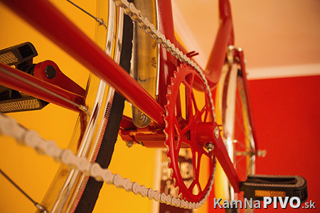 detail bicykla v interiery detail bicykla v interiery