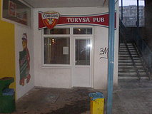 Torysa pub, vstup