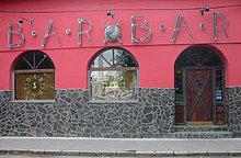 Barbar - vchod
