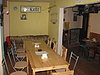 Kántry pub - Interiér - veľký stôl