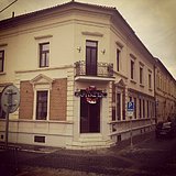 capital bar