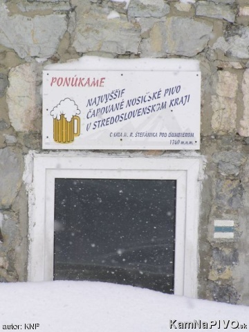 Okienko zafúkané